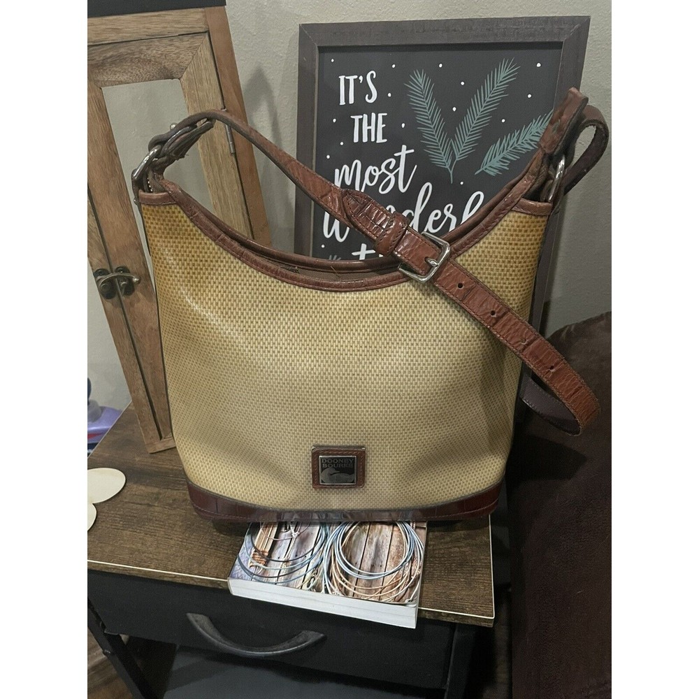Vintage Dooney And Bourke Shoulder BagBrown Moc Crock Trim With Feet